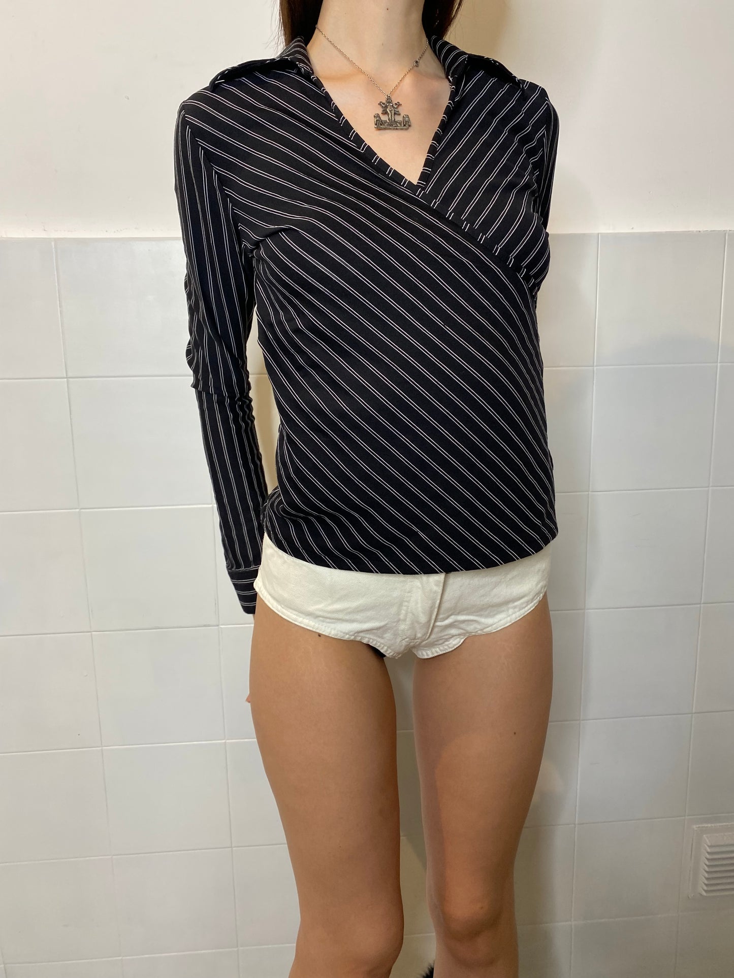 PINSTRIPE CROSSED LONG SLEEVE TOP